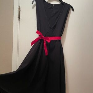 Chic Black Midi Dress with Red Ribbon